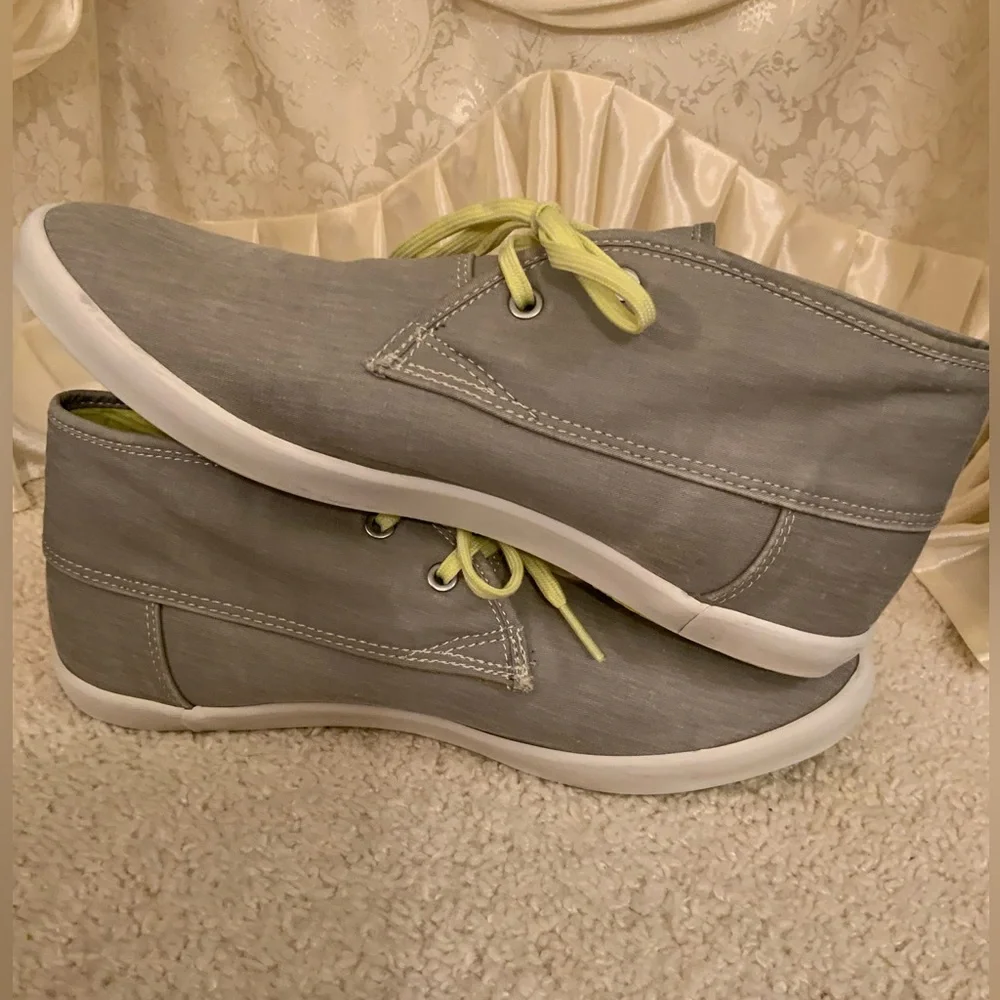 SEAVEES 2 EYE FLOATER RARE VINTAGE MENS CHUKKA